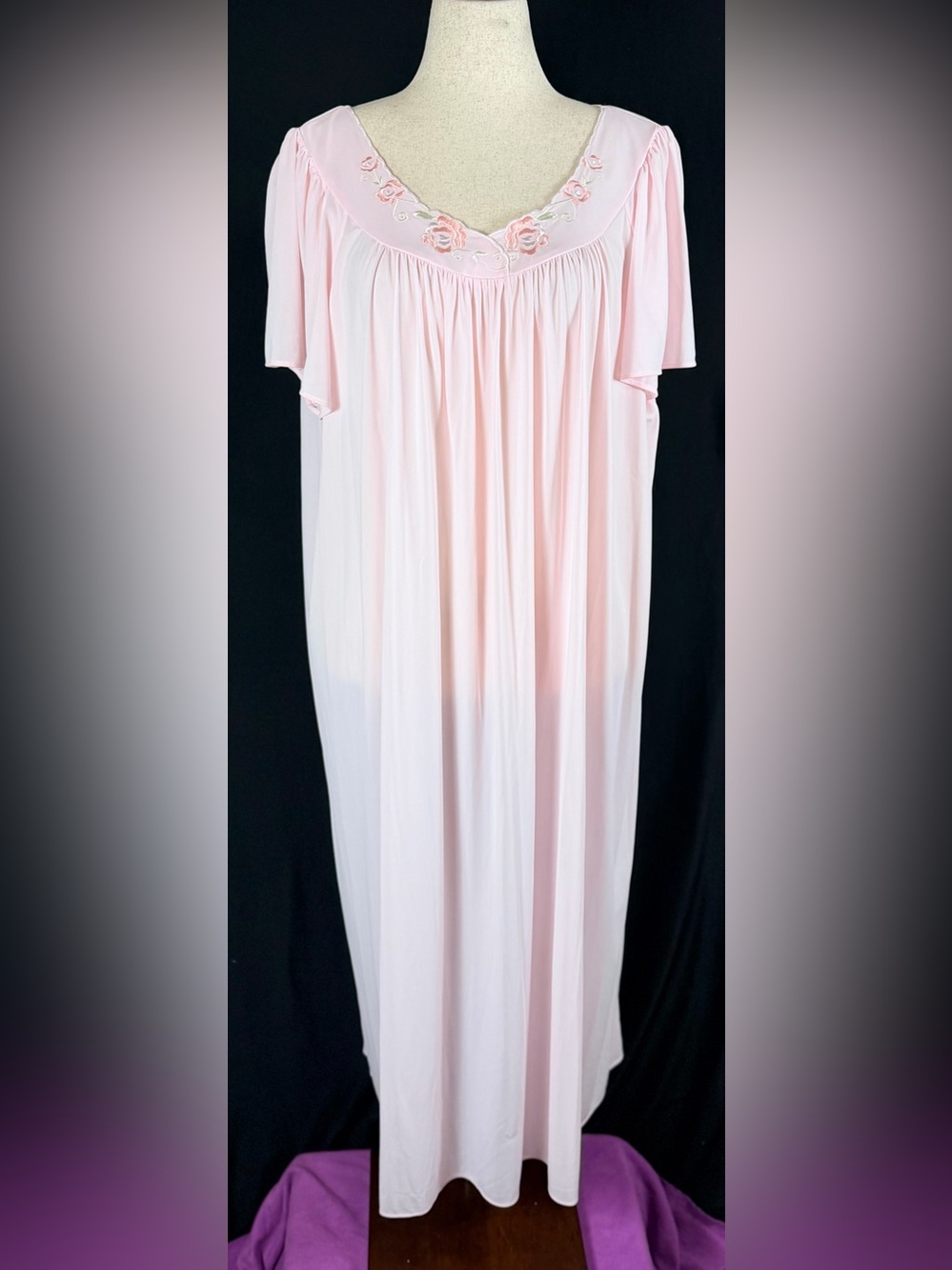 Miss Elaine Light Pink Embroidered Yoke Nightgown 3x Satin Lightweight Flowy